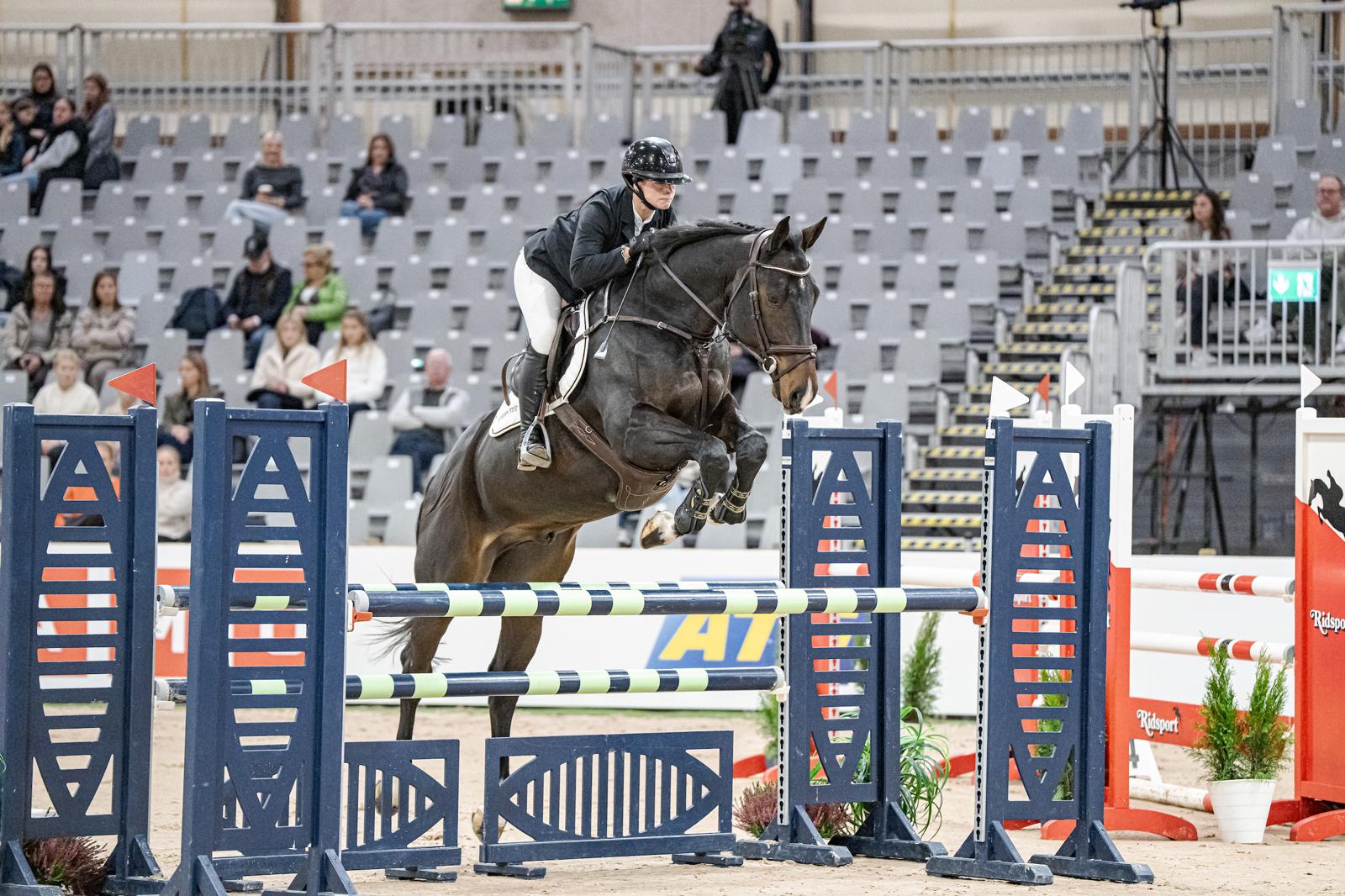 SIan-Jumping